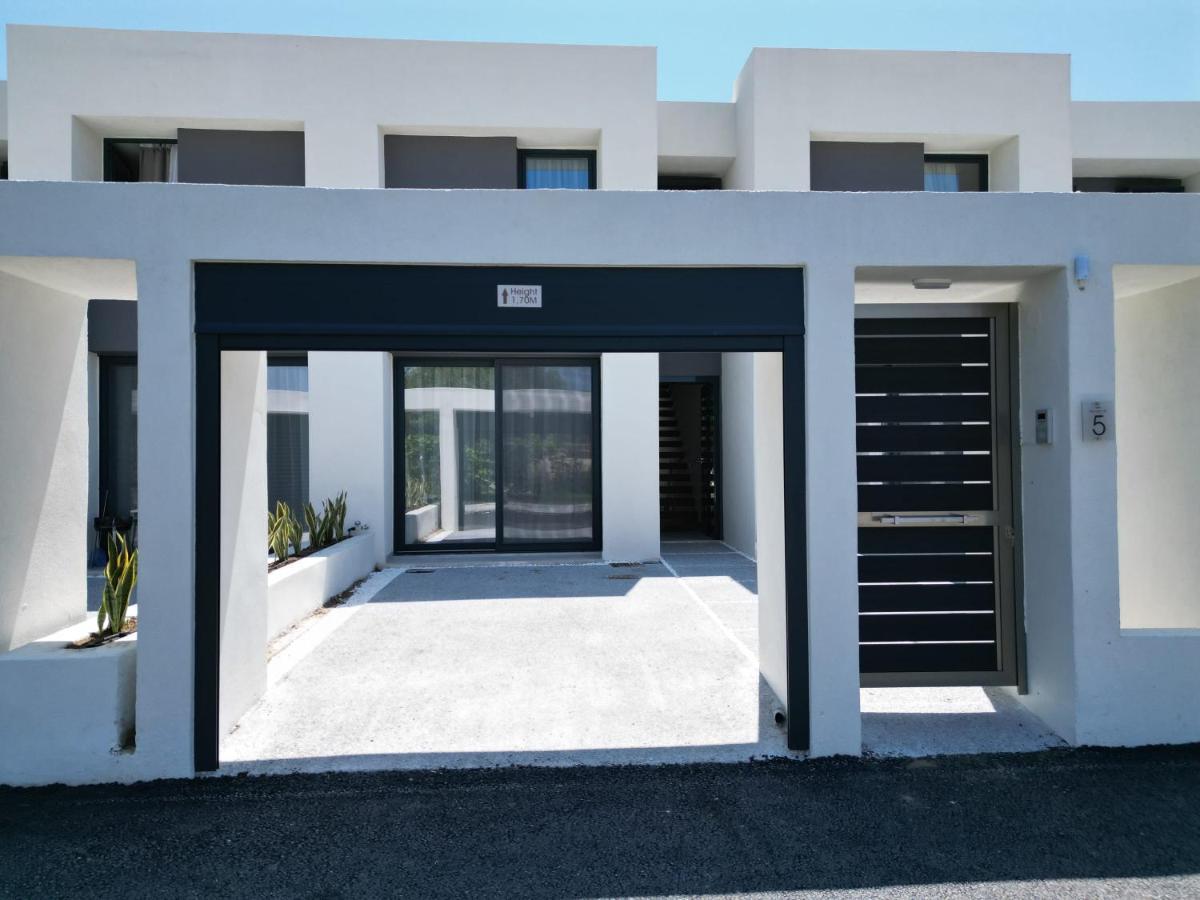 Serene Villas Halkidiki - Cfront Private Pool نيا إيراكليا المظهر الخارجي الصورة