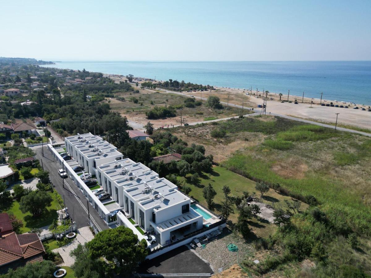 Serene Villas Halkidiki - Cfront Private Pool نيا إيراكليا المظهر الخارجي الصورة